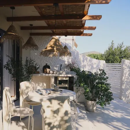 Guest house The 4*